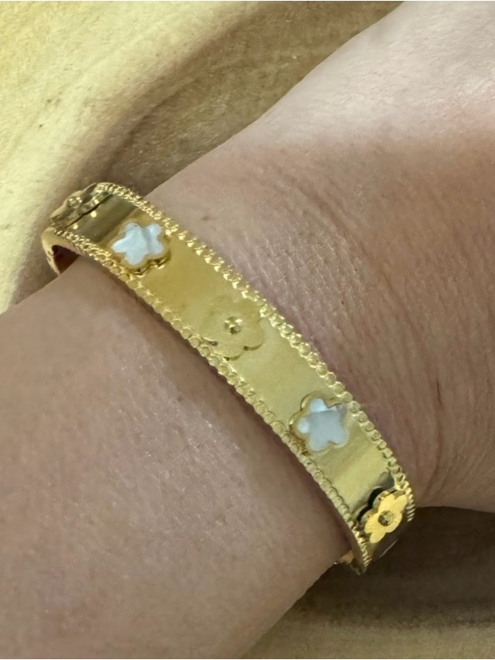Gold-Tone Floral Clover Bangle Bracelet with White Inlay
